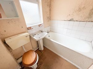 Photo 9- click for photo gallery